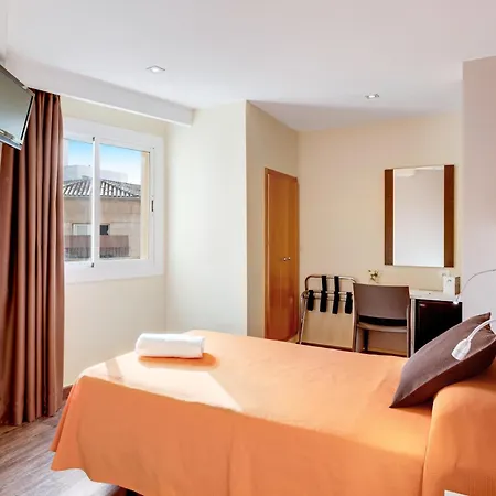 Abelux Hotel 2*